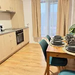 Lipatti 15 Premium Apartments By Glam Apartments