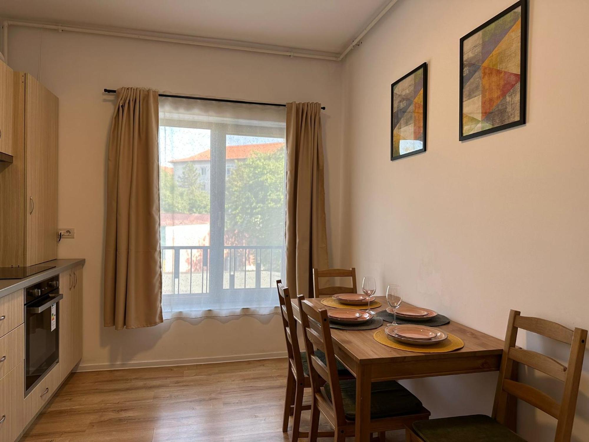 Apartment Lipatti 15 Premium By Glam