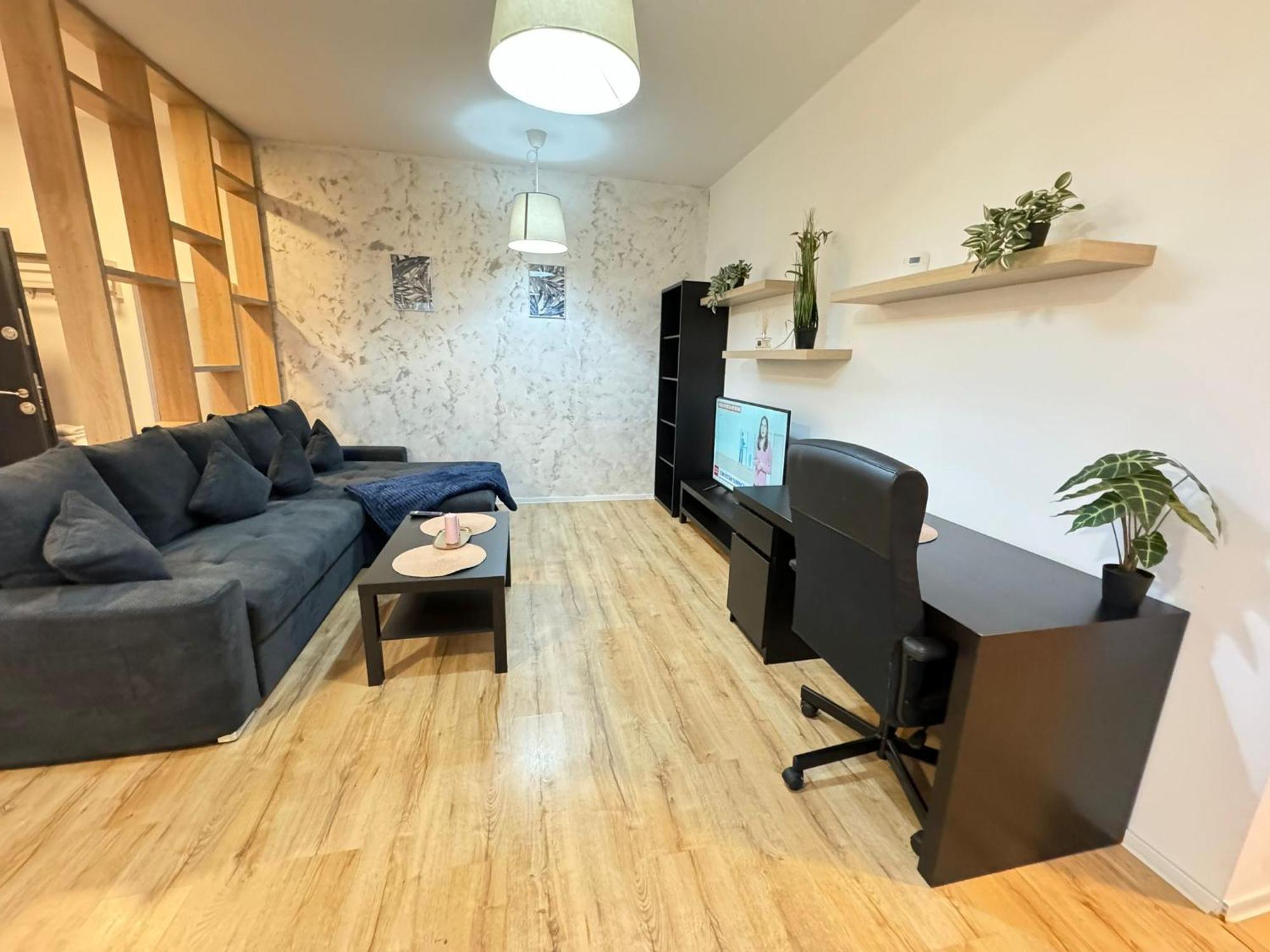 Lipatti 15 Premium By Glam Apartment
