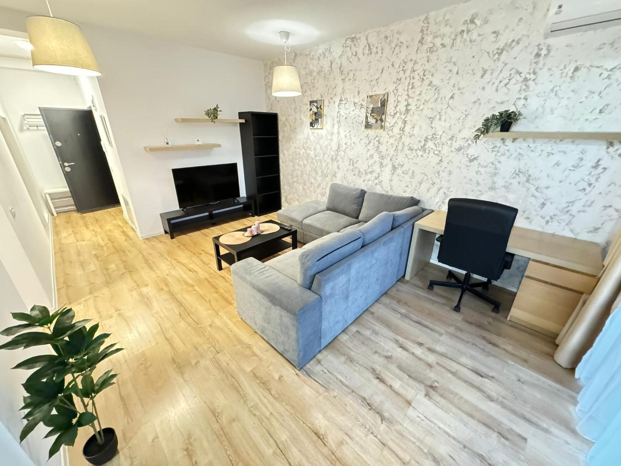 Lipatti 15 Premium By Glam Apartment *