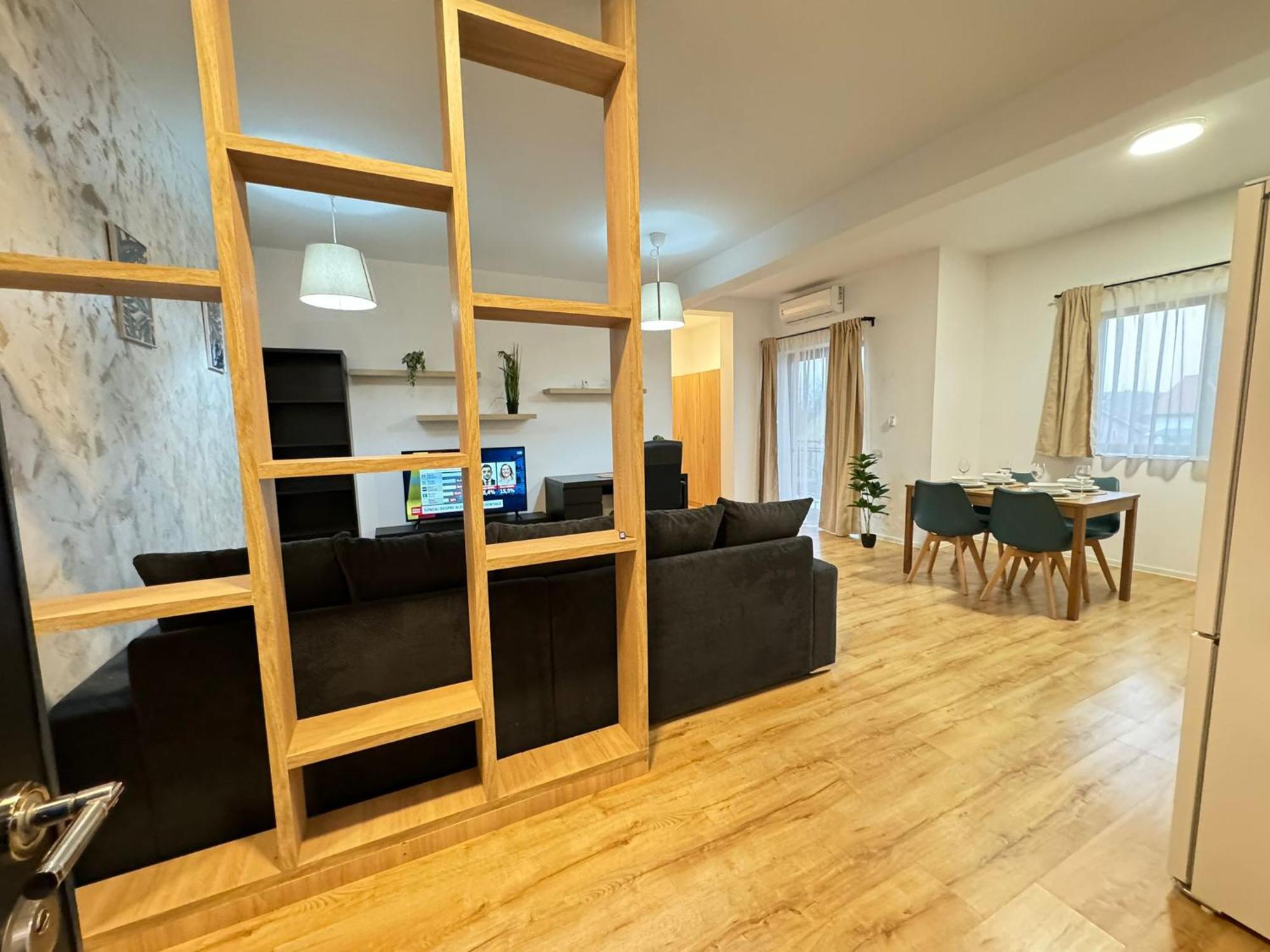 Lipatti 15 Premium By Glam Apartment